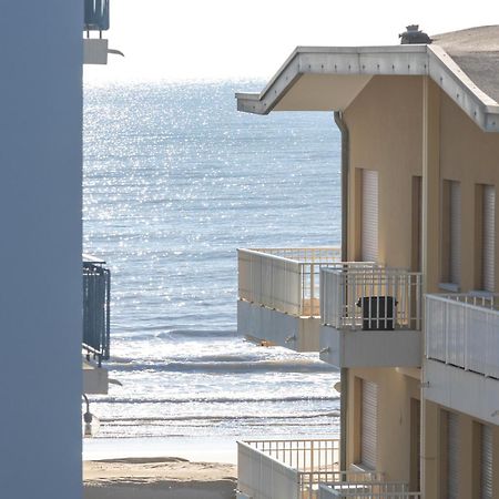 Hotel Arizona Lido di Jesolo Kültér fotó
