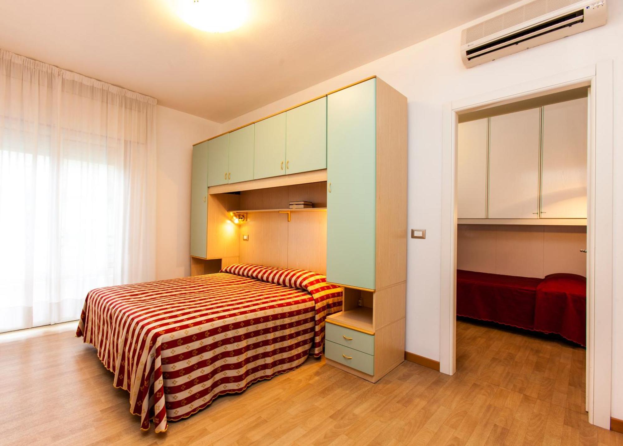 Hotel Arizona Lido di Jesolo Kültér fotó